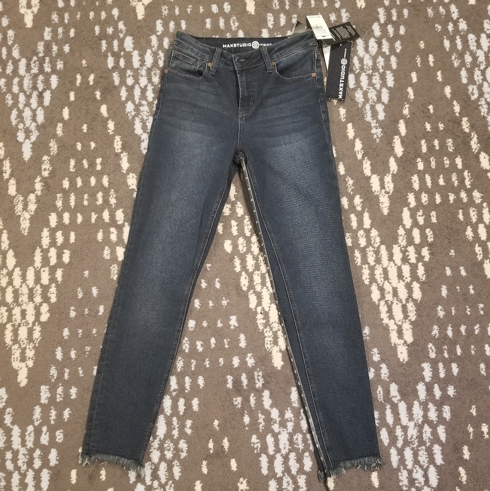 NWT Max Studio Indigo high rise skinny Jeans sz 4